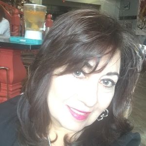 Meet your Posher, Pam